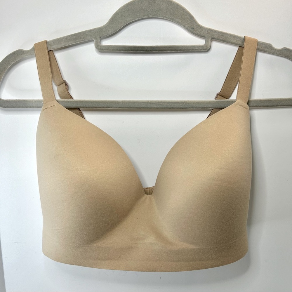 SOMA Enblissa Wireless Neutral Cream Tan Adjustable Strap Bra 36DD